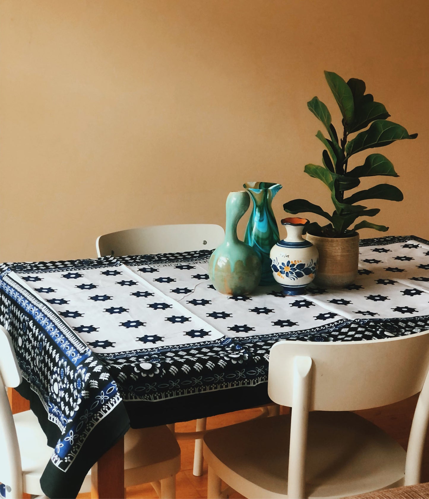 Blue and White Kanga